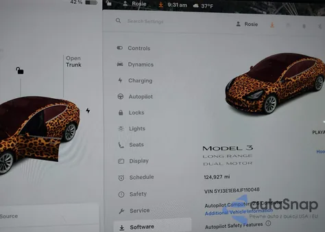 2018 Tesla Model 3 Long Range/Performance z USA, uszkodzony, nr VIN 5YJ3E1EB4JF110048